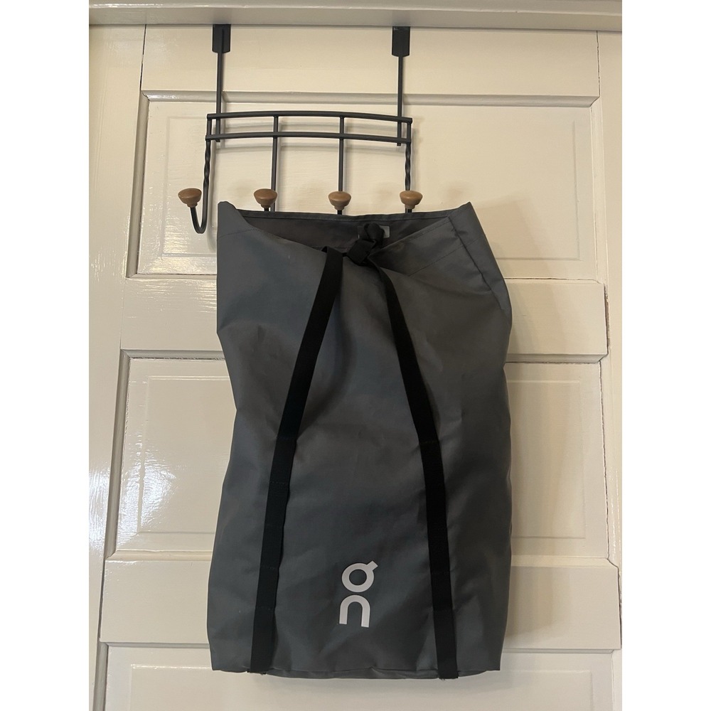 On Cloud Running Ambassador Pack - Gray
